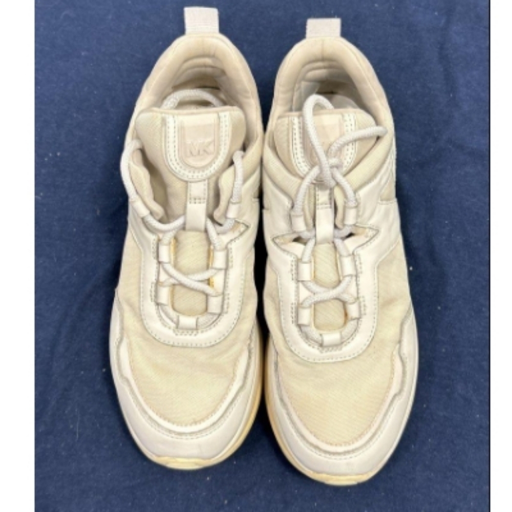 > Michael Kors Cream Sneakers with Logo Detail Women's Size 8